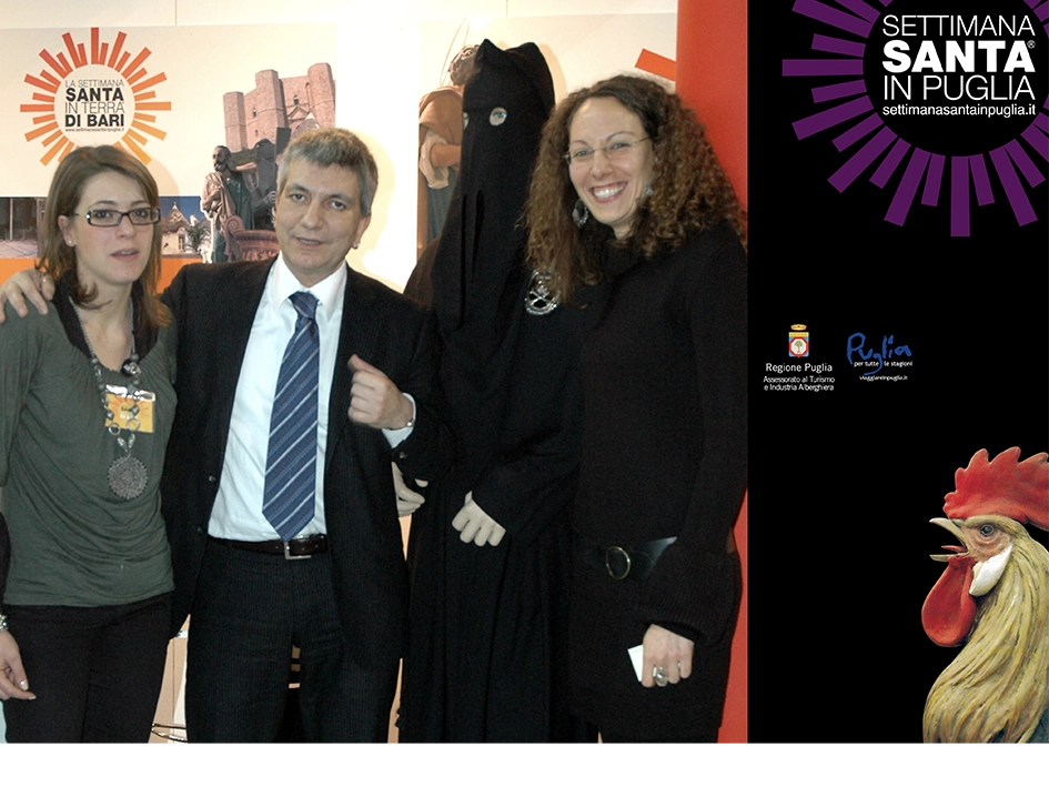 2010 Bit Milan / our staff with the President of the Puglia region Nichy Vendola