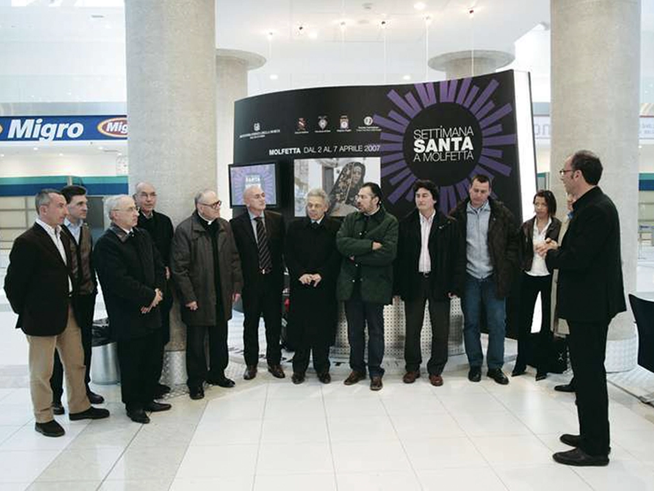 Bari Airport / the exhibition stand with the partners of the promotion project