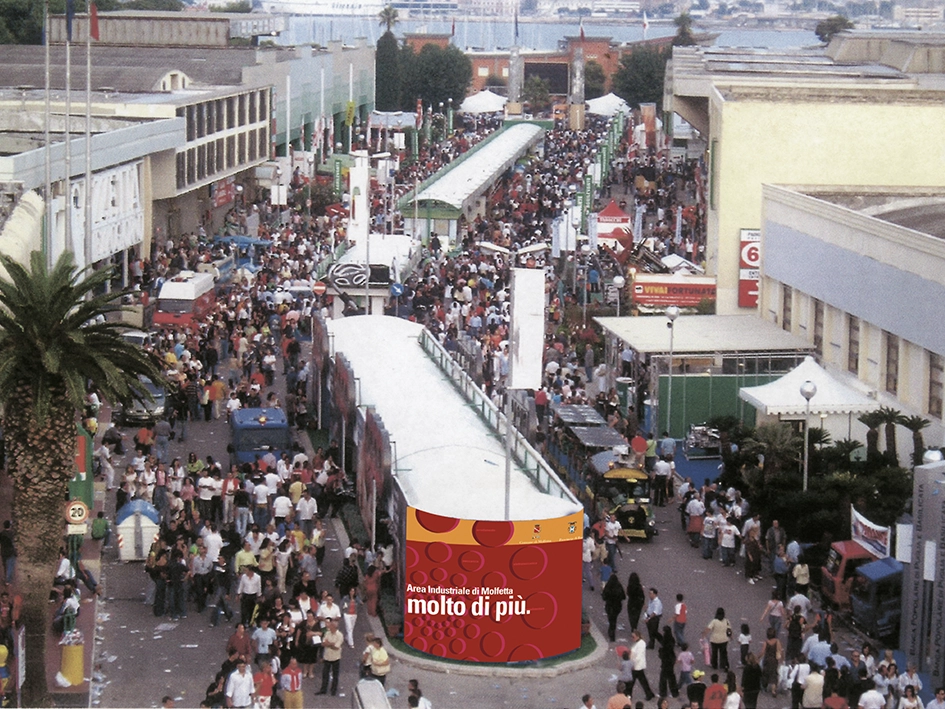 Bari / the shared stand at the Fiera del Levante