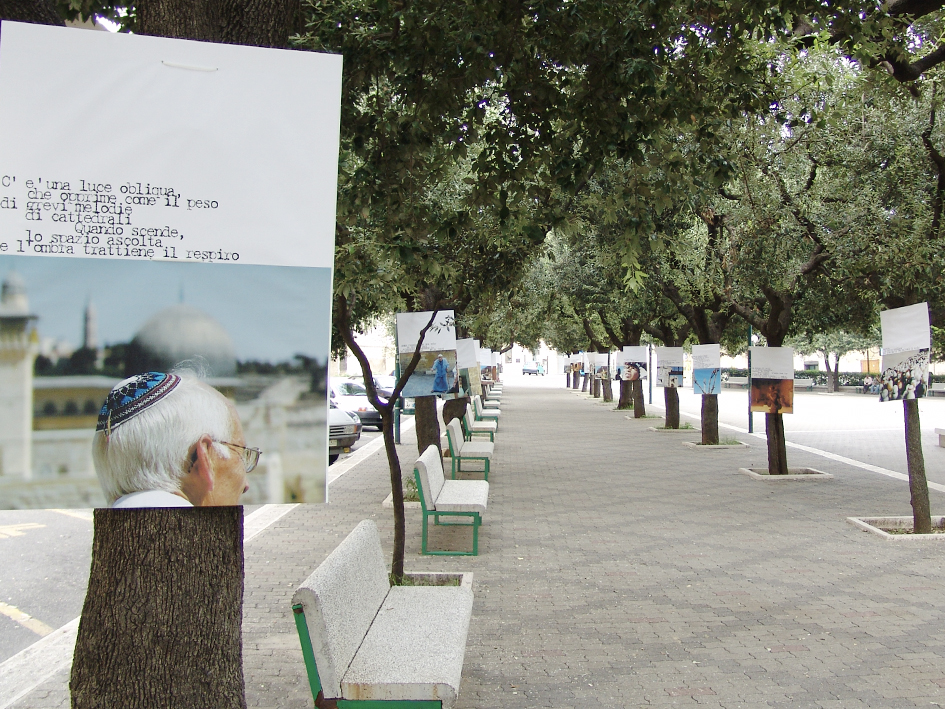 Castellaneta (ta) / october 2006 / photographic installations in the municipal villa